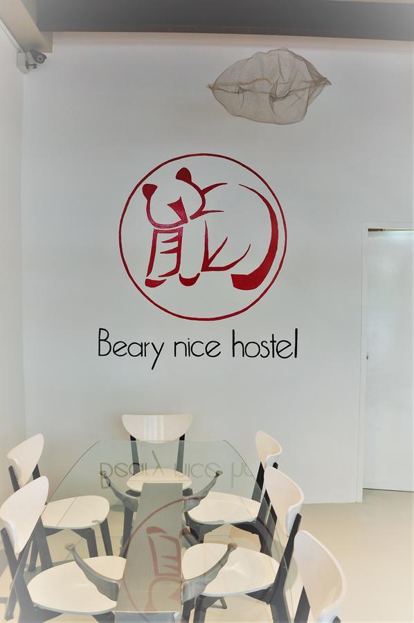 Beary Nice Pod Hostel Singapore Buitenkant foto